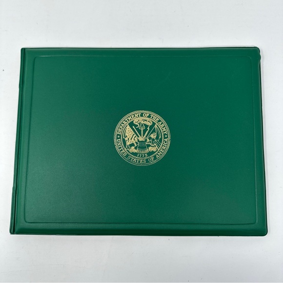 Accents Us Army Green Bifold Award Certificate Binder 8 12 X 11 Gold